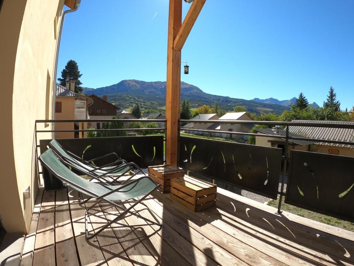 Maison Neuve Proche De Barcelonnette Жозьє Екстер'єр фото